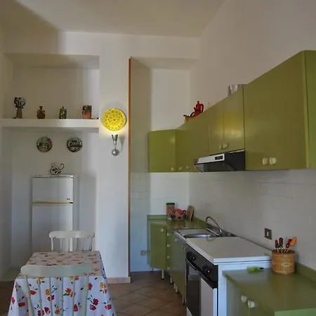 Casa Vacanze Penelope Apartment *